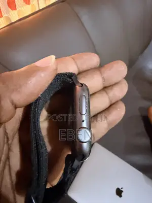 Apple Watch SE