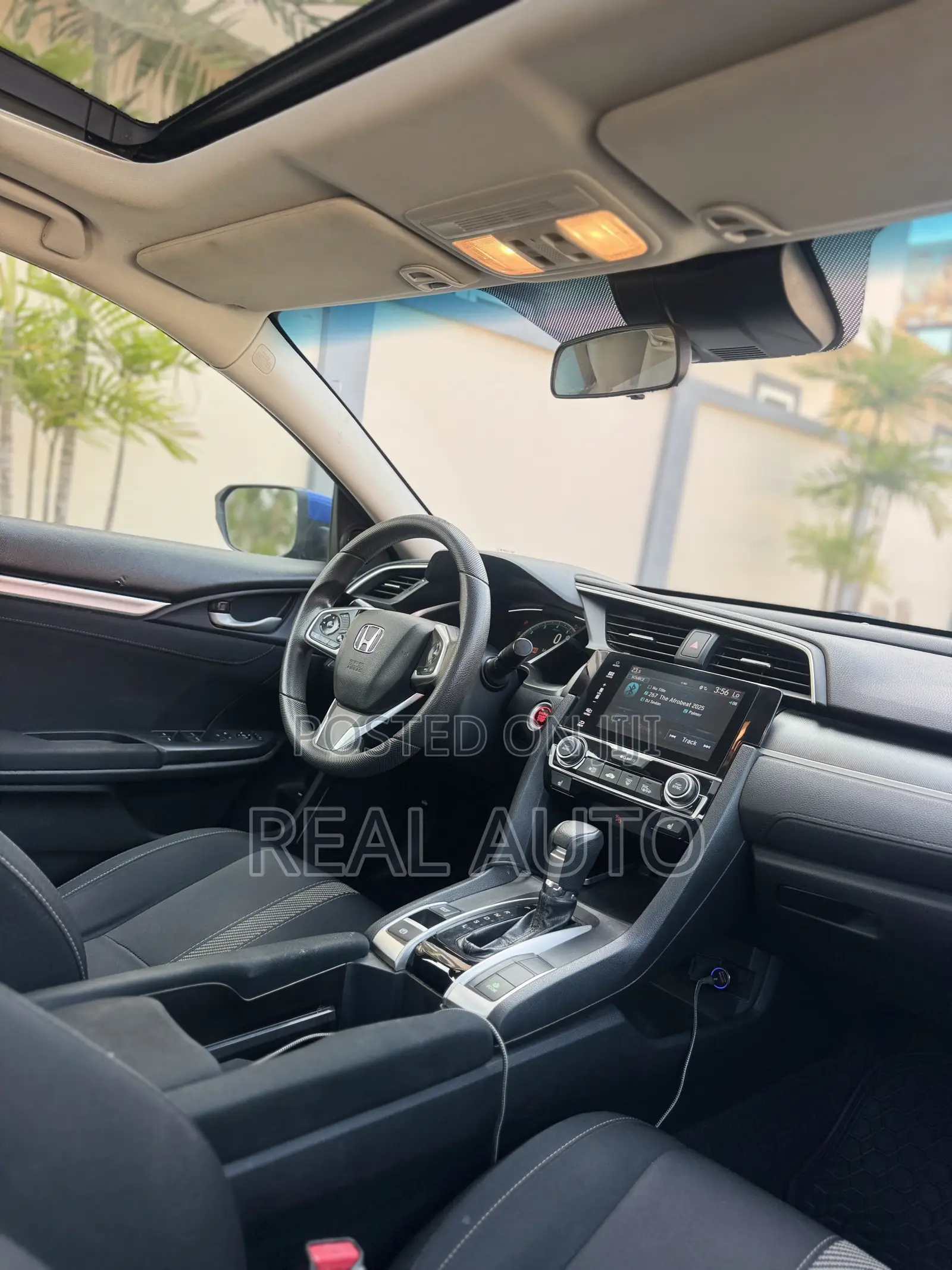Honda Civic EX 4dr Sedan (2.0L 4cyl) 2017 Blue
