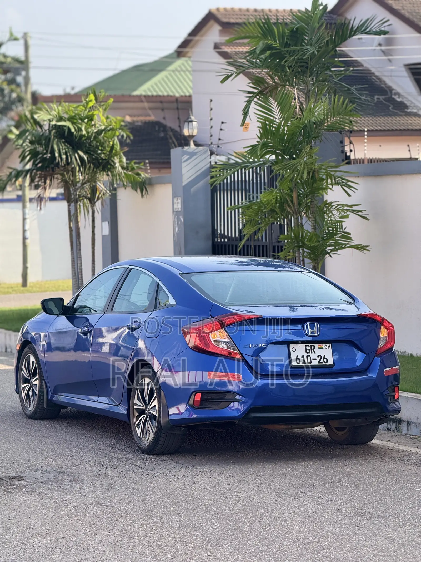 Honda Civic EX 4dr Sedan (2.0L 4cyl) 2017 Blue