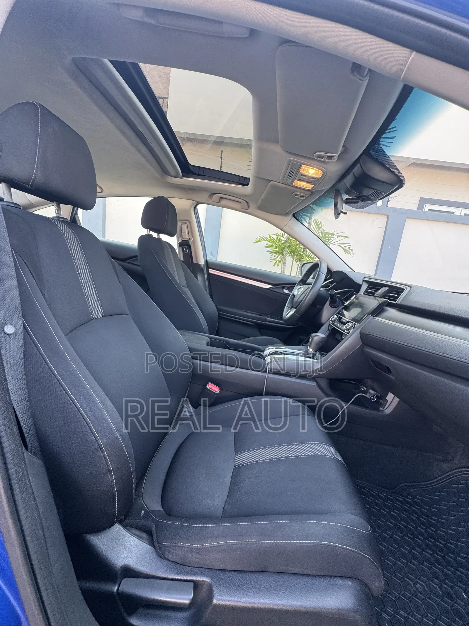 Honda Civic EX 4dr Sedan (2.0L 4cyl) 2017 Blue