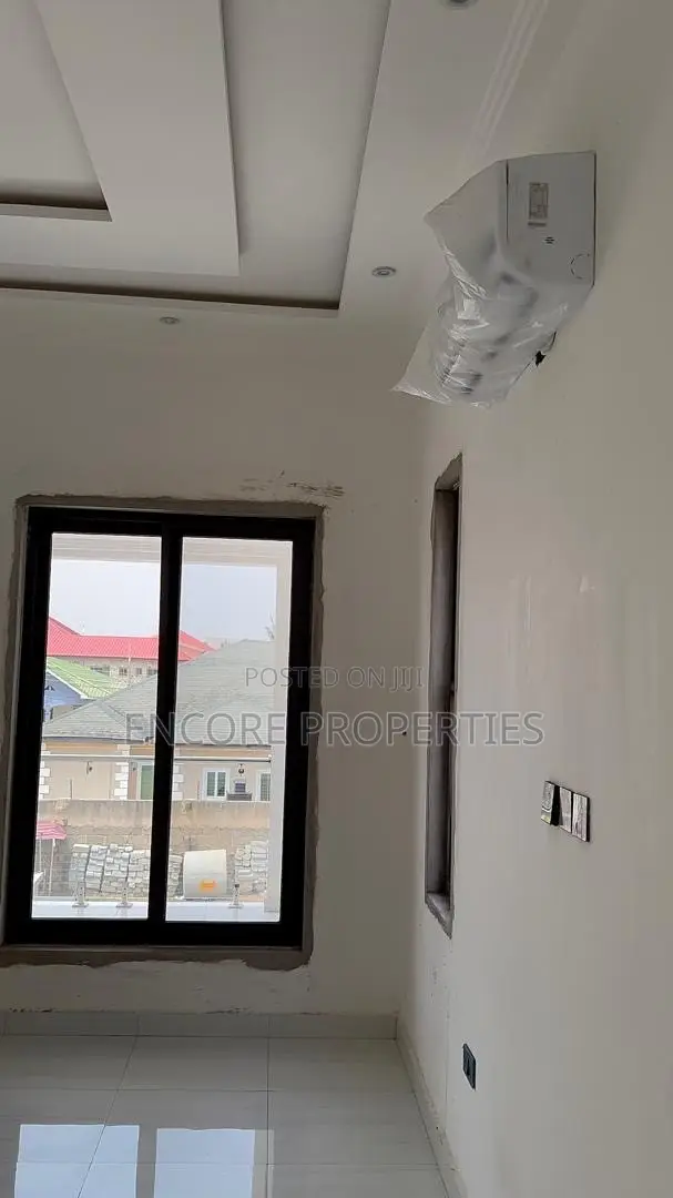 4bdrm House in West Trassaco, Ashaley Botwe for sale