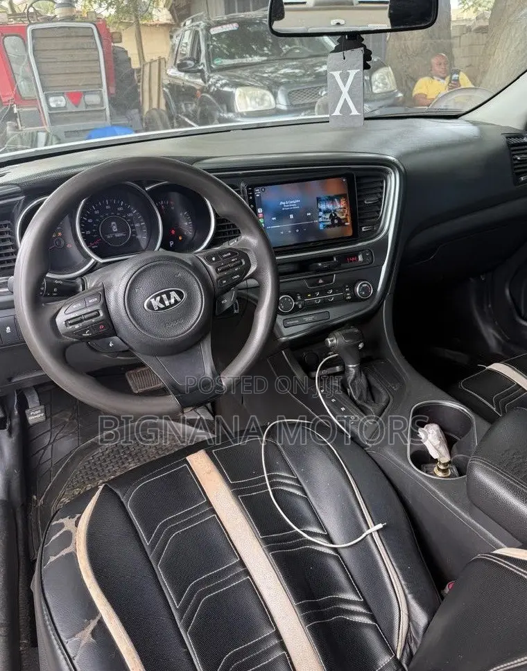 Kia Optima LX 4dr Sedan (2.4L 4cyl 6A) 2015 White