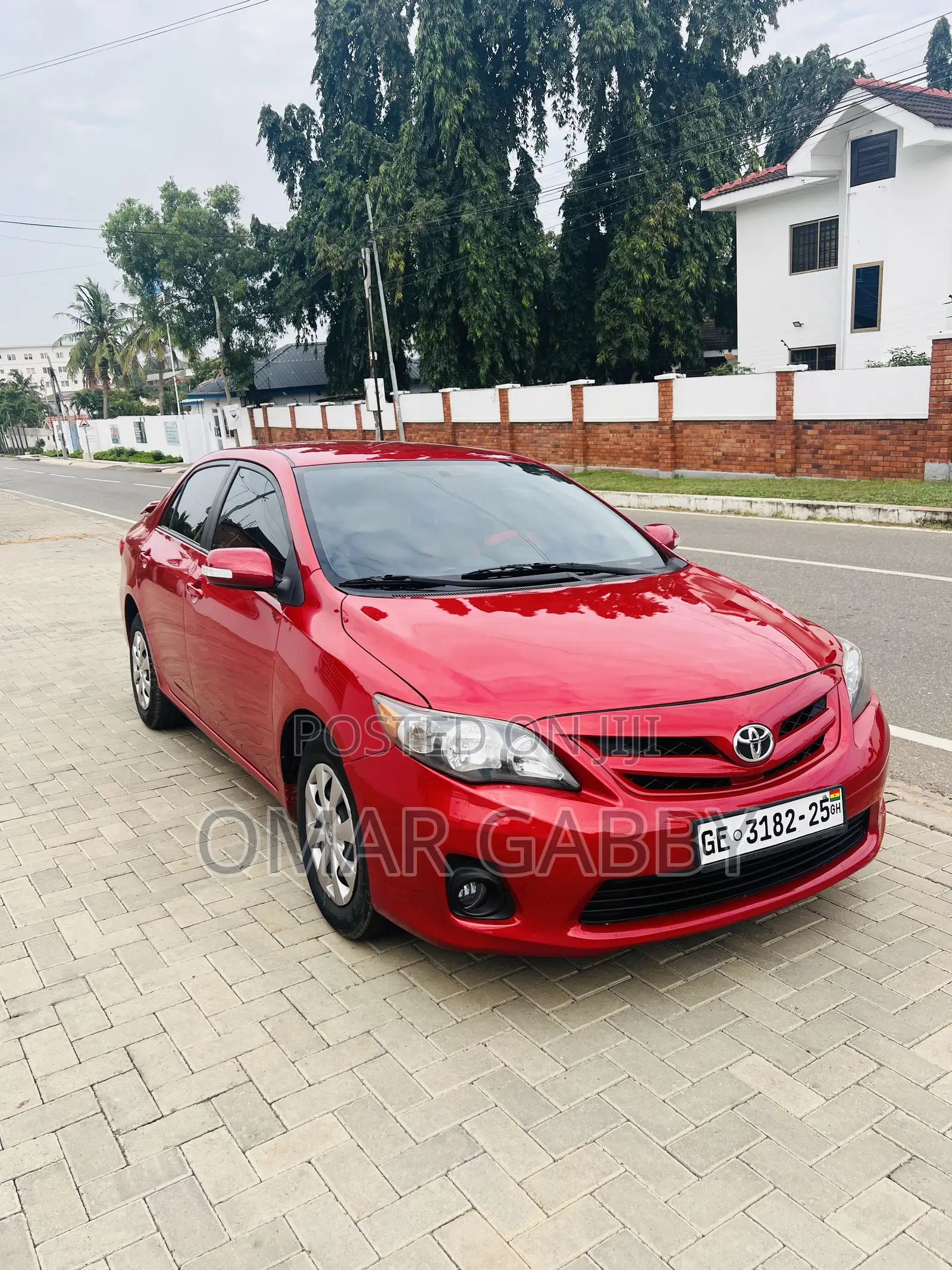 Toyota Corolla LE 4dr Sedan (1.8L 4cyl 4A) 2011 Red