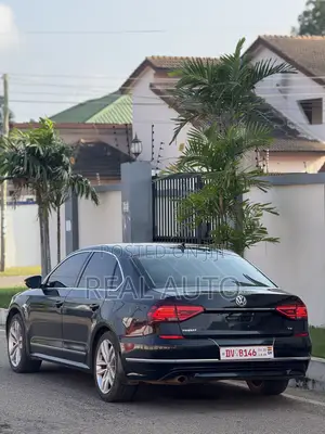 Volkswagen Passat 2.0T SE 2018 Black