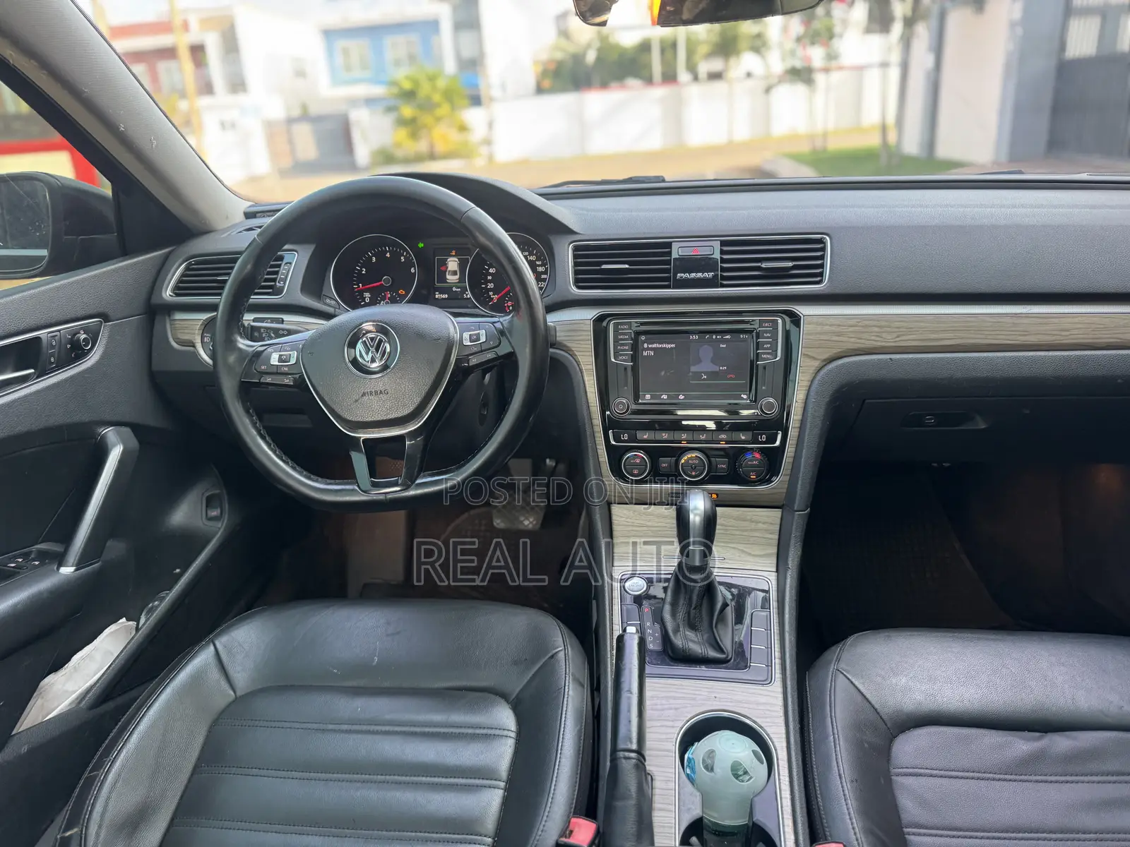 Volkswagen Passat 2.0T SE 2018 Black