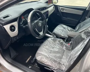 Toyota Corolla 2019 Silver