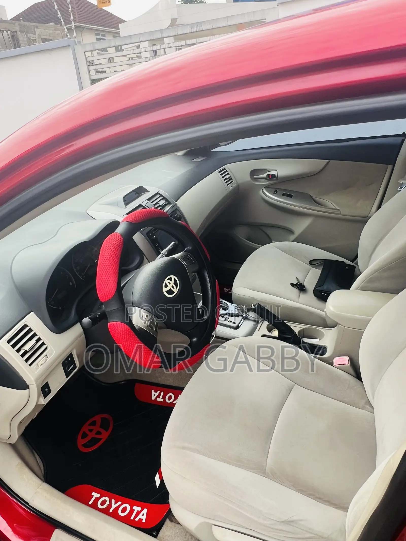 Toyota Corolla LE 4dr Sedan (1.8L 4cyl 4A) 2011 Red