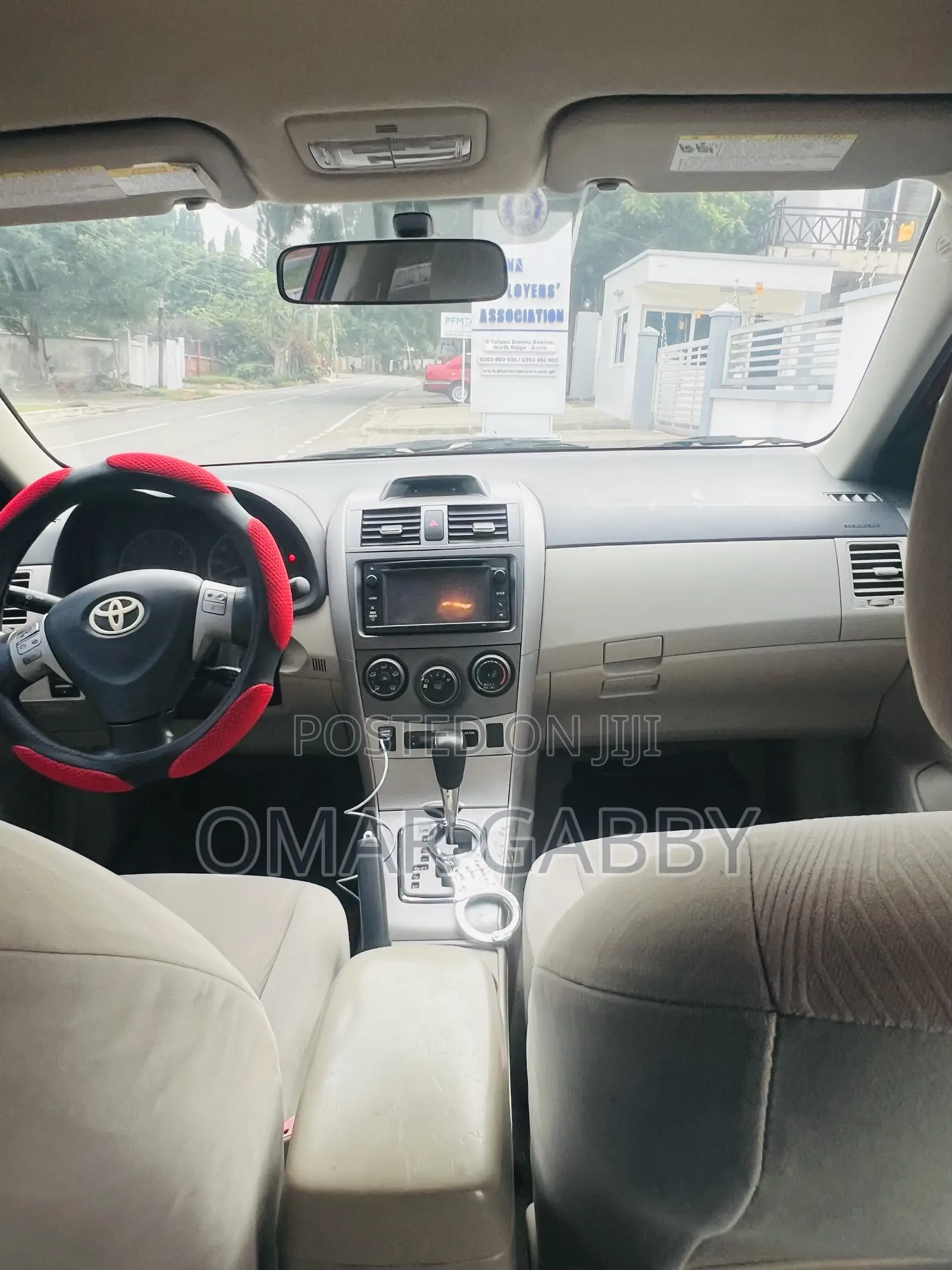 Toyota Corolla LE 4dr Sedan (1.8L 4cyl 4A) 2011 Red