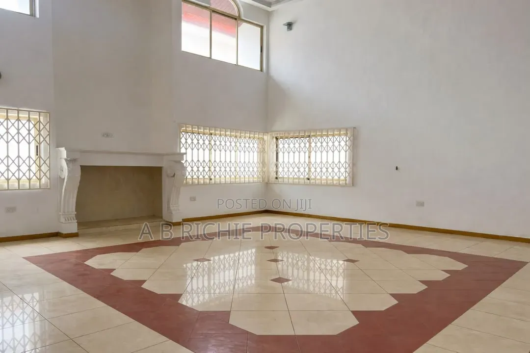 5bdrm House in Ab Richie Properties, Ability for rent