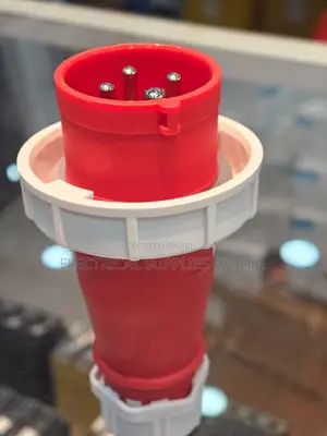 IP67 Waterproof Industrial Plug – 4 Pin 32A 380/415v (0242)