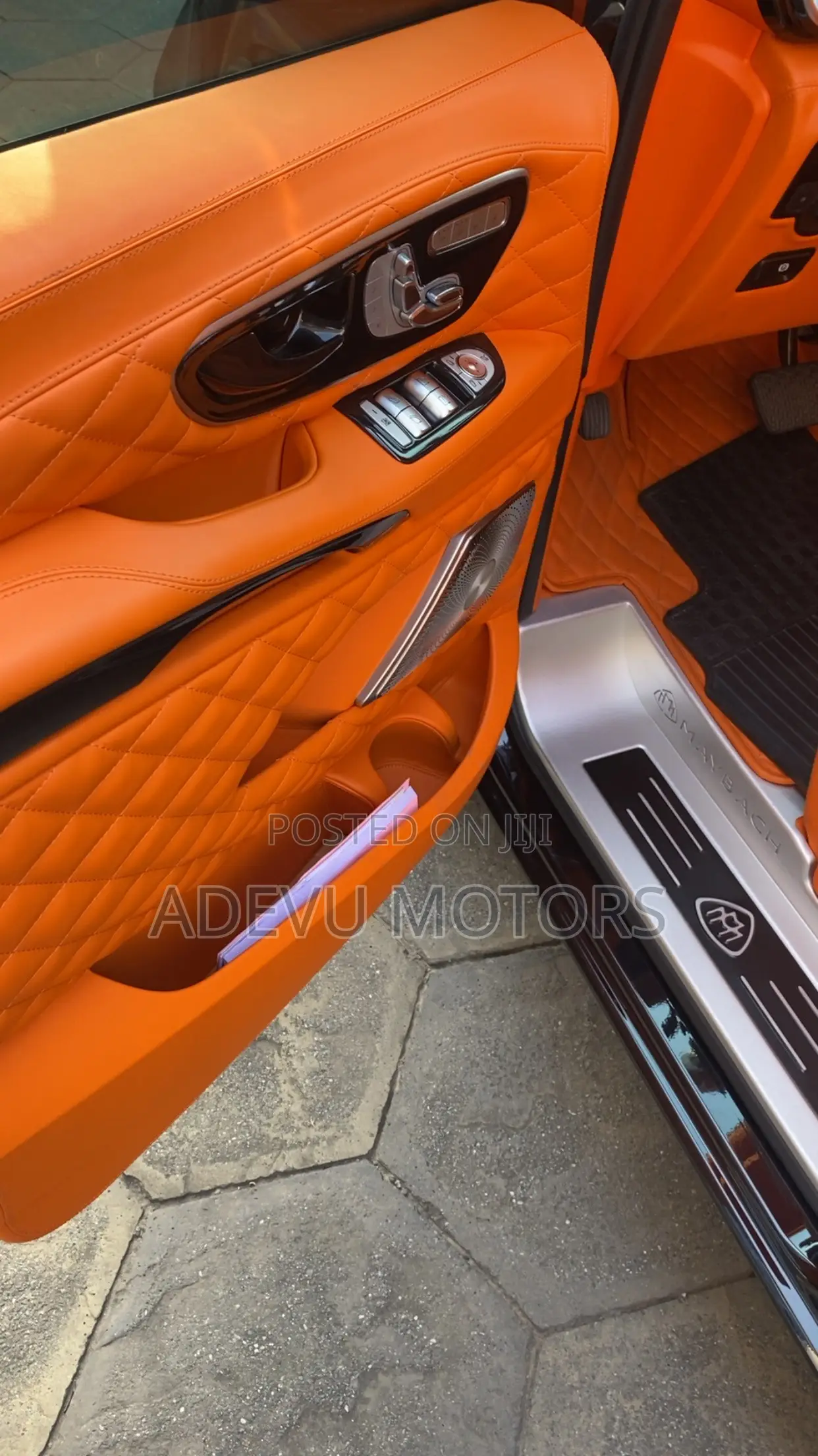 Mercedes-Benz VS680L Maybach 2025 Black