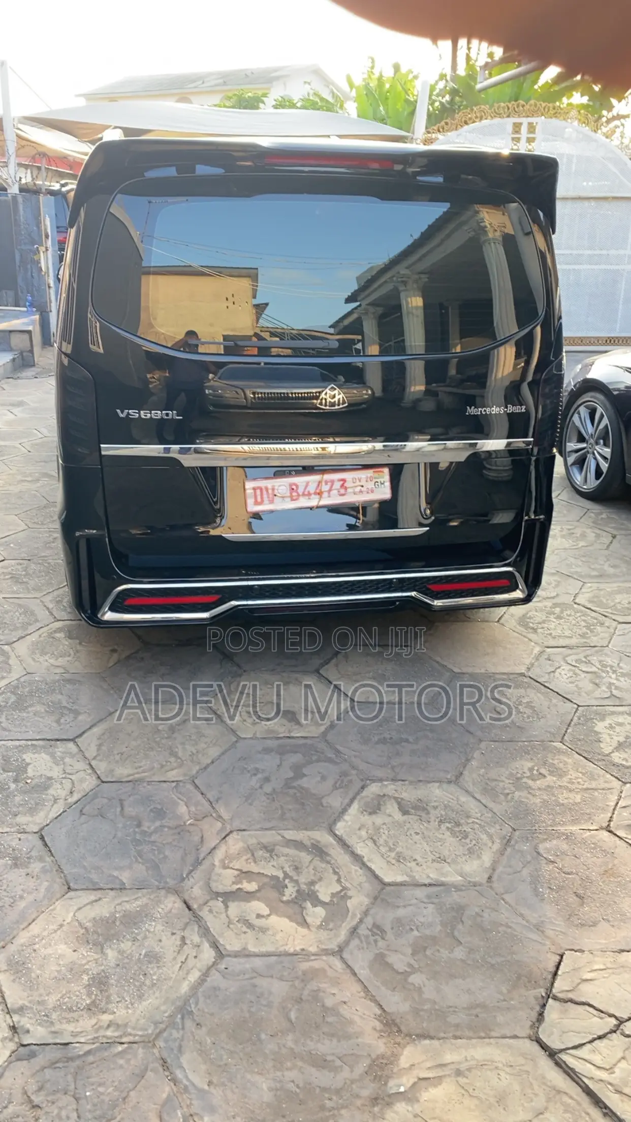 Mercedes-Benz VS680L Maybach 2025 Black