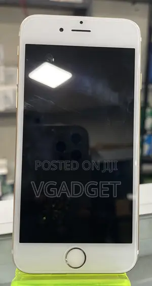 Apple iPhone 6 16 GB Gold