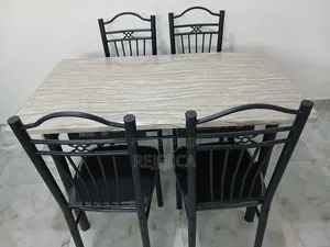 Affordable Dinning Table With 4 Chairs