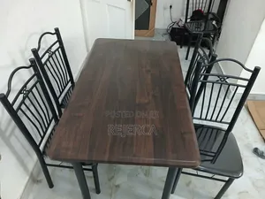 Affordable Dinning Table With 4 Chairs