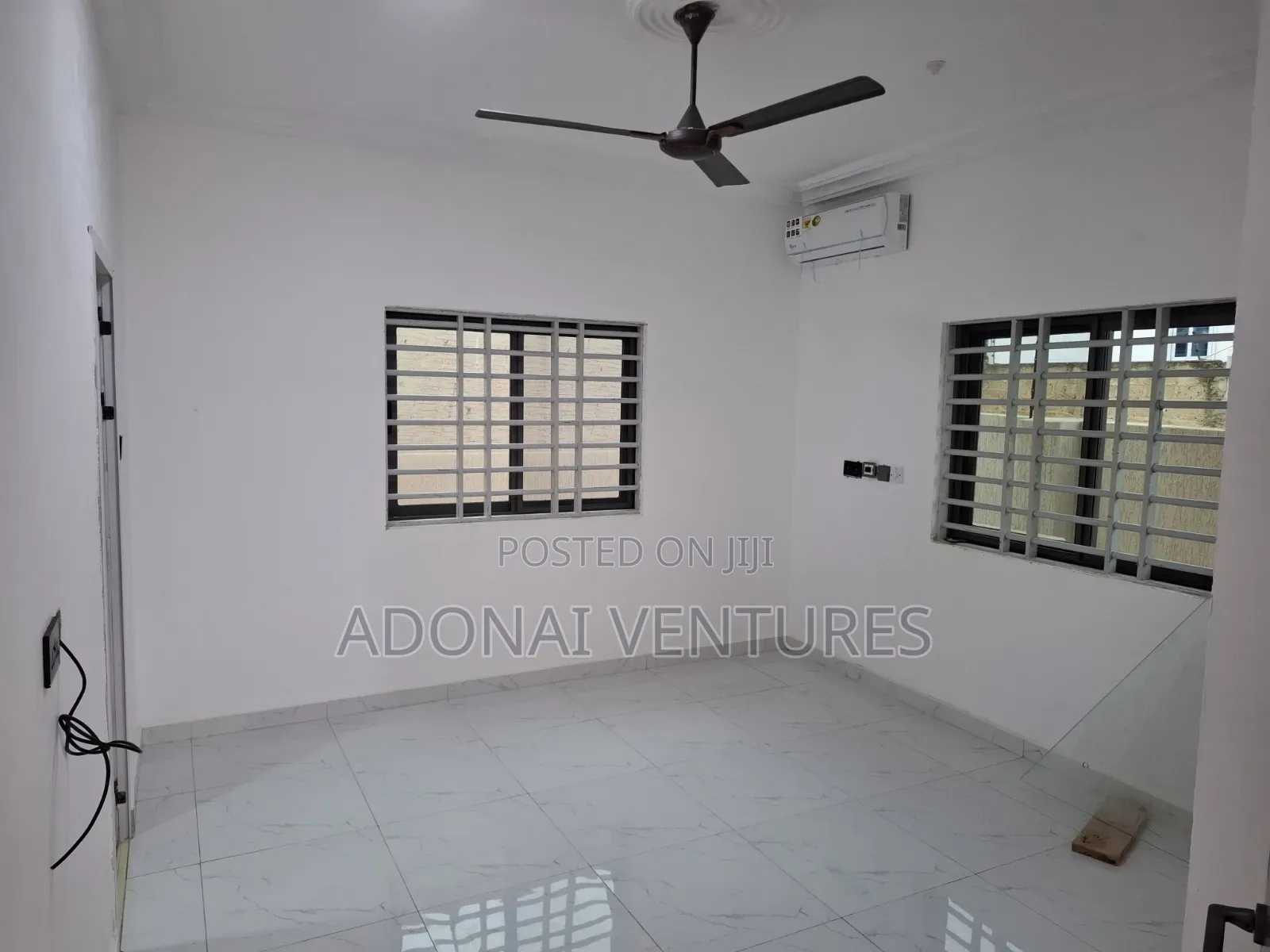 3bdrm House in Sokoban  Kwamonma, Kumasi Metropolitan for sale