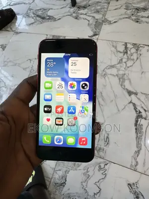 Apple iPhone SE (2020) 64 GB Red