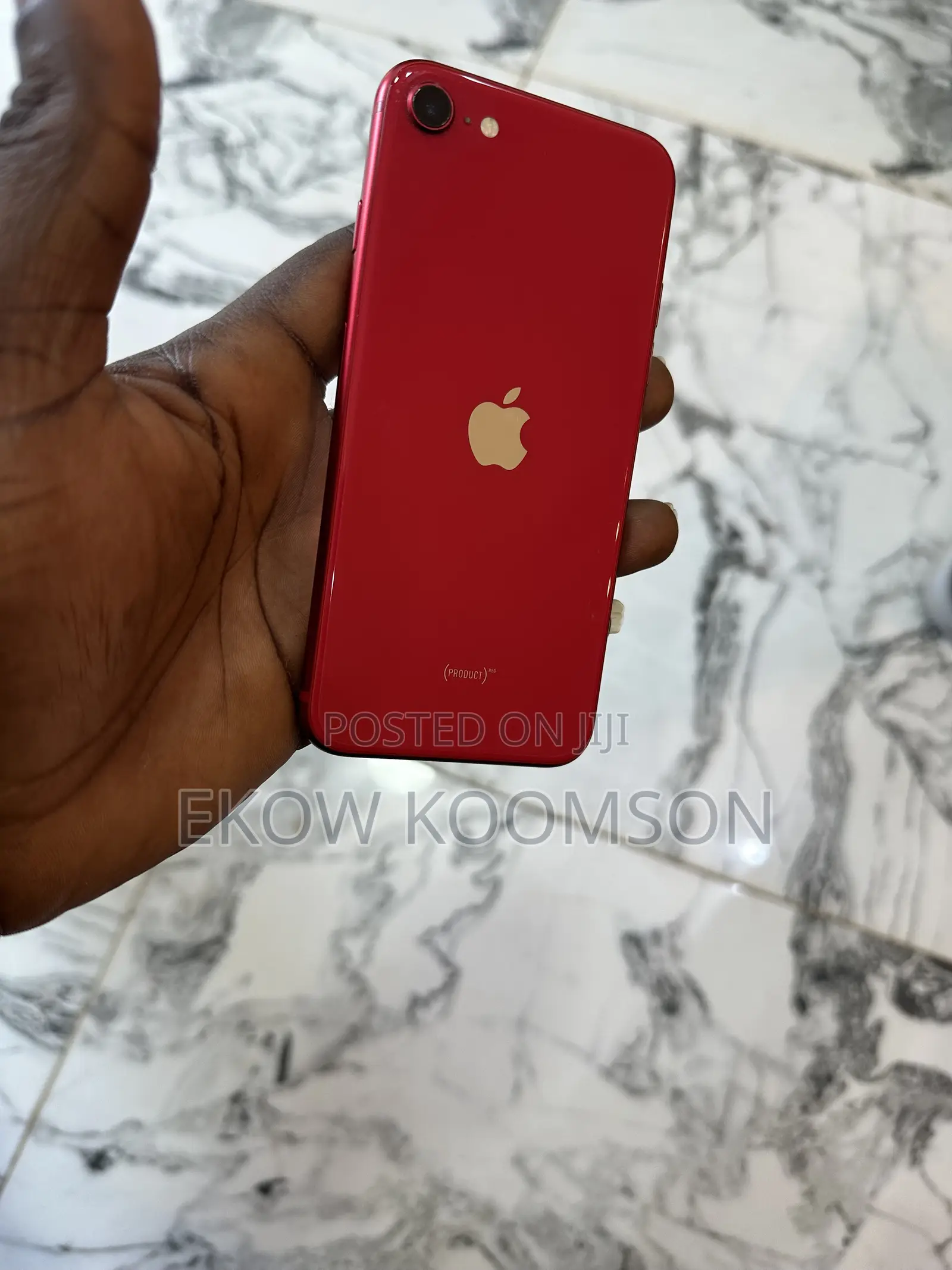 Apple iPhone SE (2020) 64 GB Red