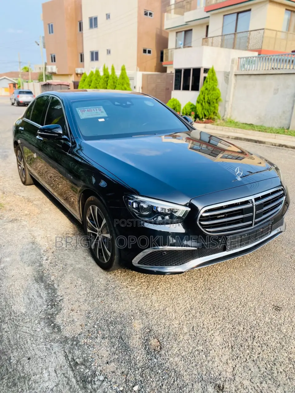 Mercedes-Benz E300 2021 Black
