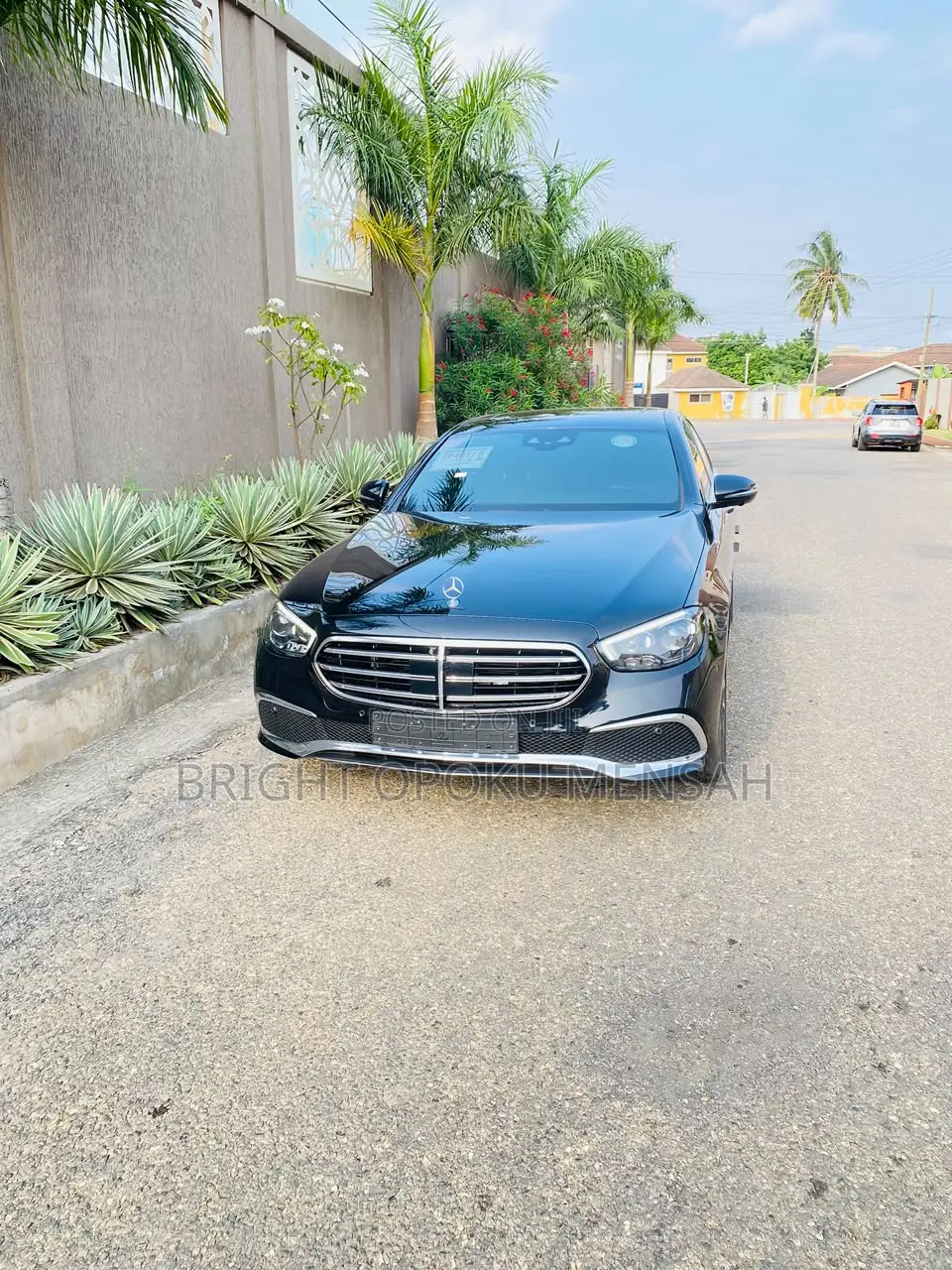 Mercedes-Benz E300 2021 Black
