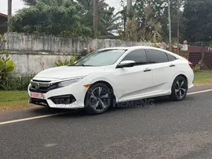 Honda Civic Touring Sedan 2018 White