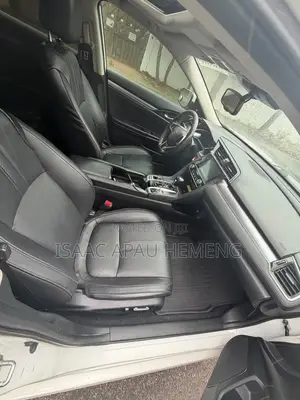 Honda Civic Touring Sedan 2018 White