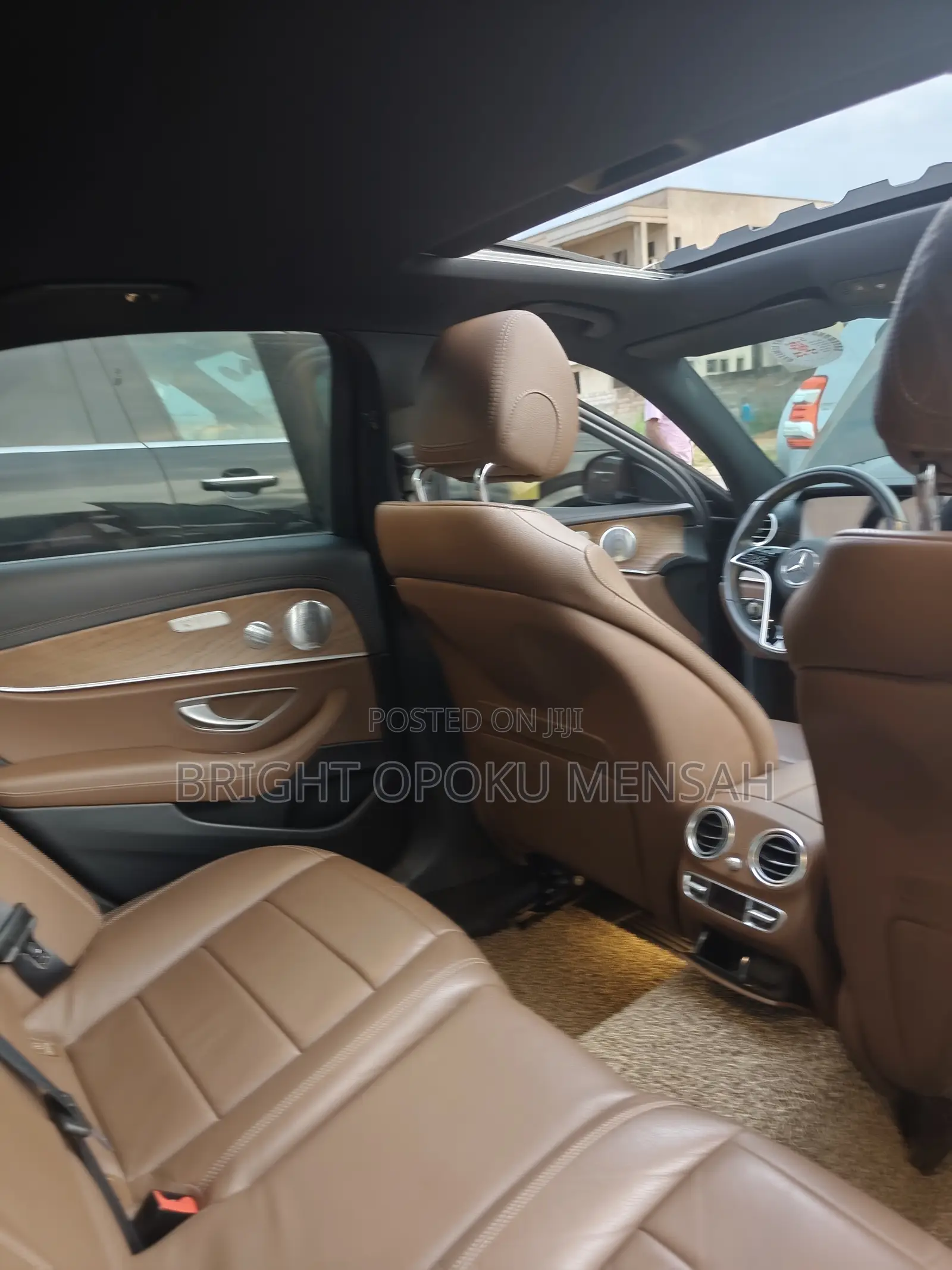 Mercedes-Benz E300 2021 Black