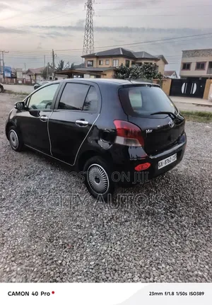 Toyota Vitz 2010 Black