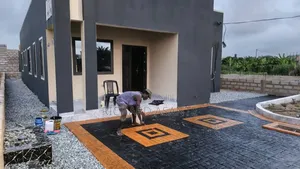 3bdrm House in Pokuase for sale