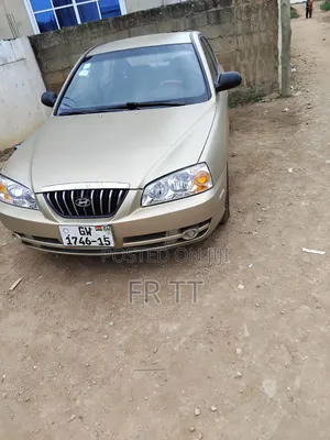 Hyundai Elantra 2004 Gold