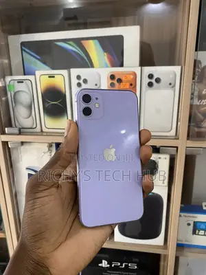 Apple iPhone 11 64 GB Purple