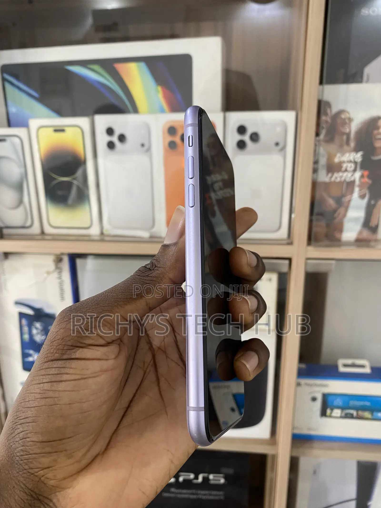 Apple iPhone 11 64 GB Purple