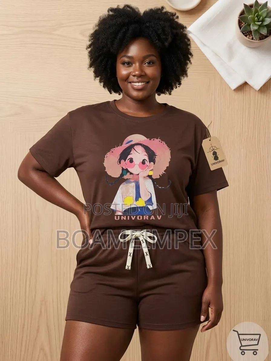 Women's Casual Summer Outfit Short Sleeve Top & Shorts 2 Piece