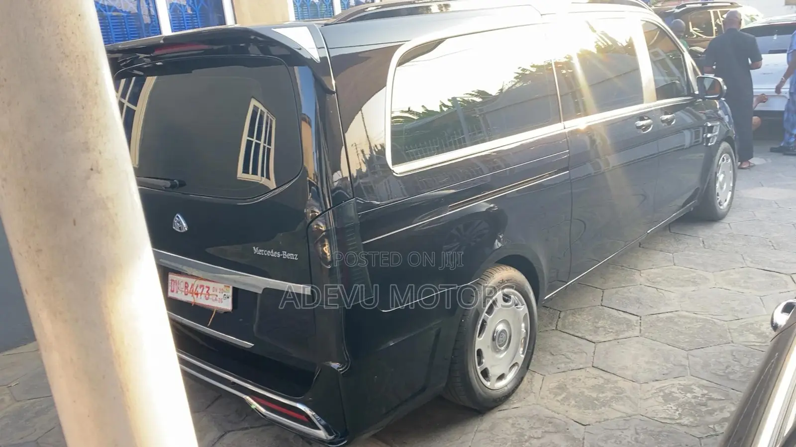 Mercedes-Benz VS680L Maybach 2025 Black