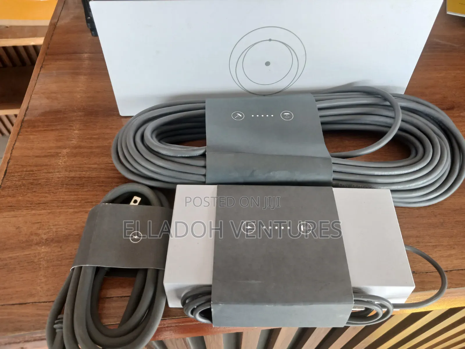Starlink Gen 3 Standard Accessories , Router, Power,