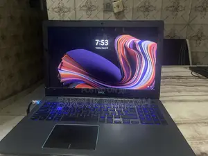 Laptop Dell G3 15 3579 16GB Intel Core i5 HDD+SSD 512GB