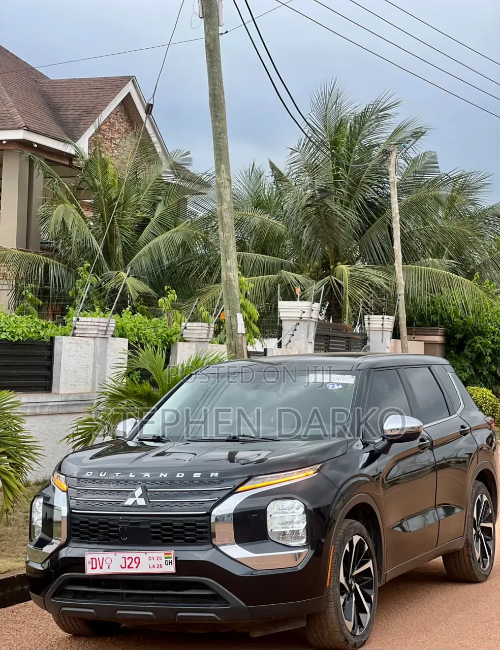 Mitsubishi Outlander 2022 Black