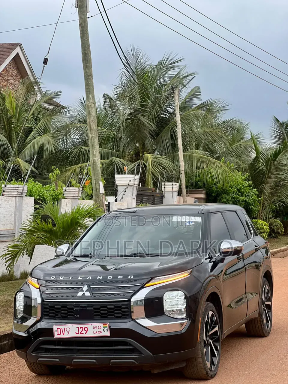 Mitsubishi Outlander 2022 Black