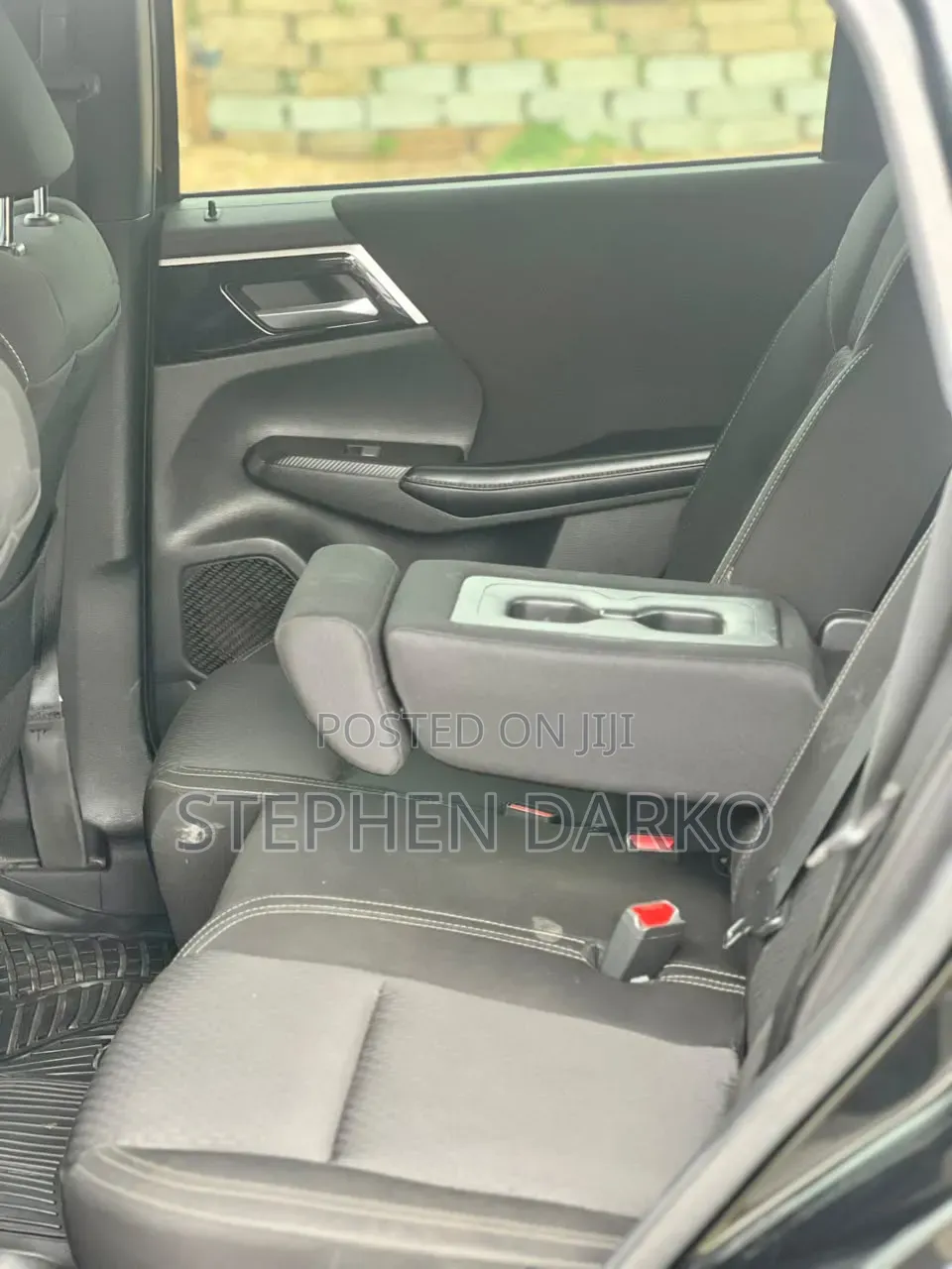 Mitsubishi Outlander 2022 Black