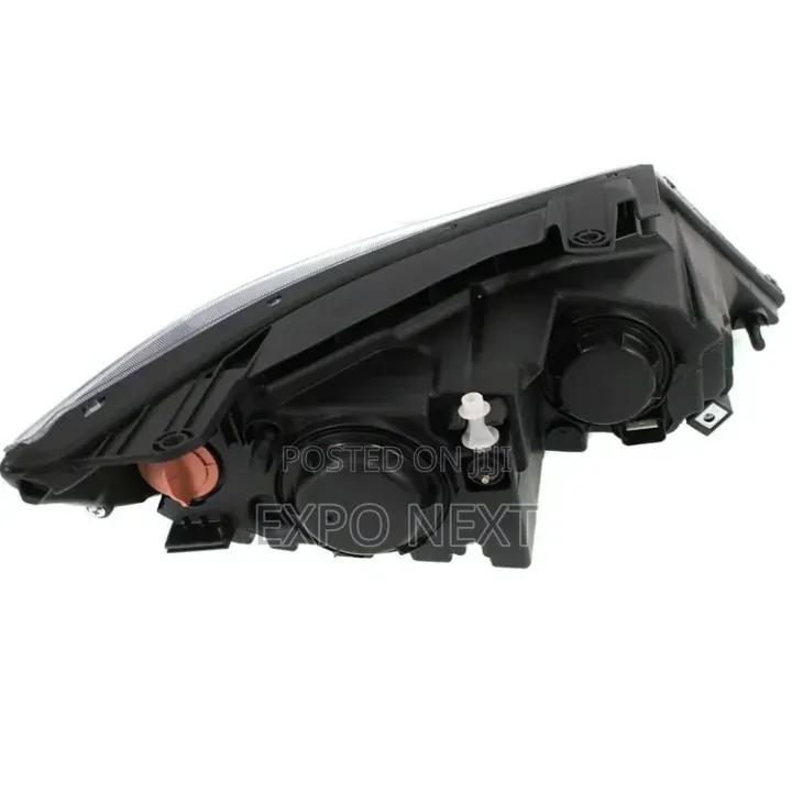 KIA Sorento 2011-2013 Head Lights