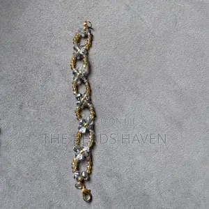 Handmade Beaded Floral Bracelet