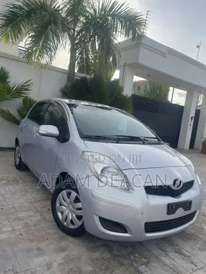 Toyota Vitz 2010