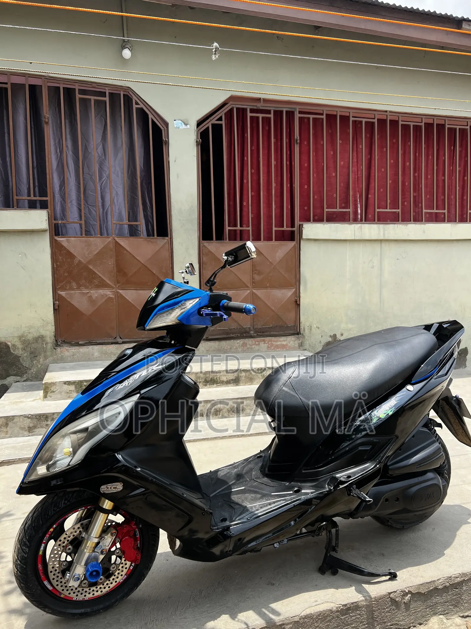 SYM Cruisym 2009 Black