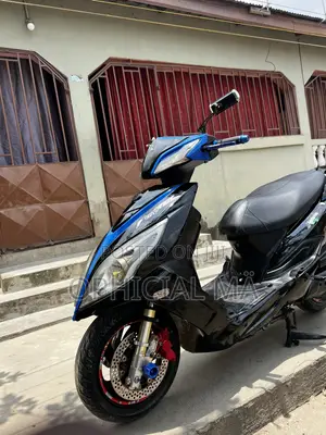 SYM Cruisym 2009 Black