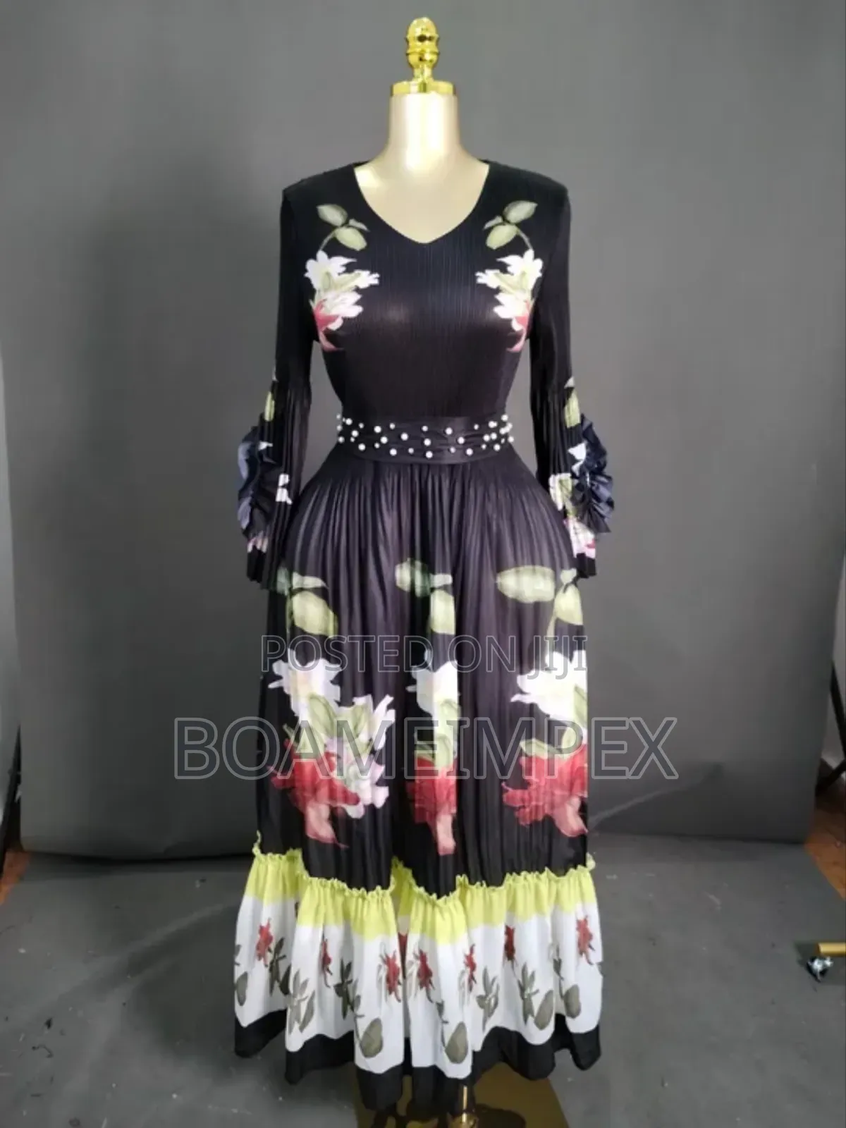 Miyaki High Fashion One Size Fits All Pleated Dress
