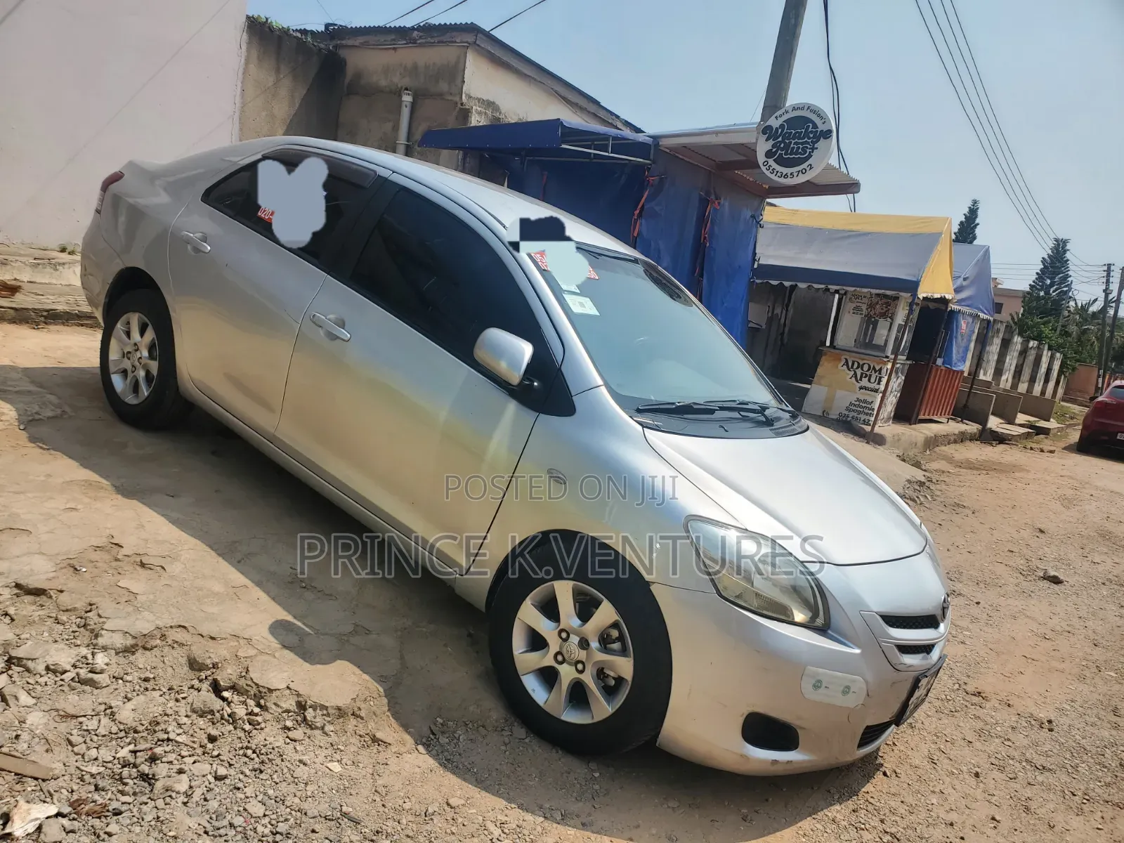 Toyota Belta 2010 Silver