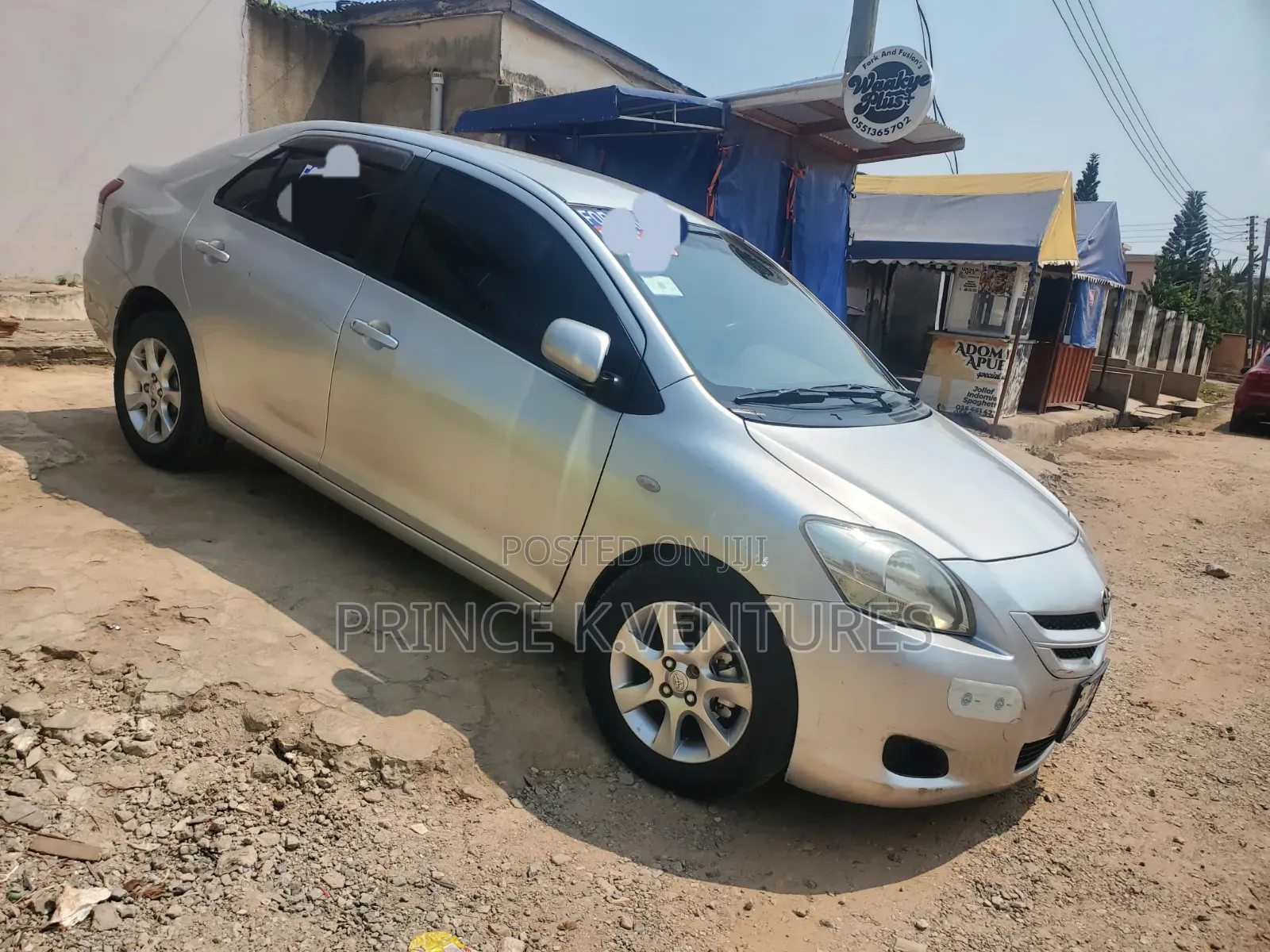 Toyota Belta 2010 Silver