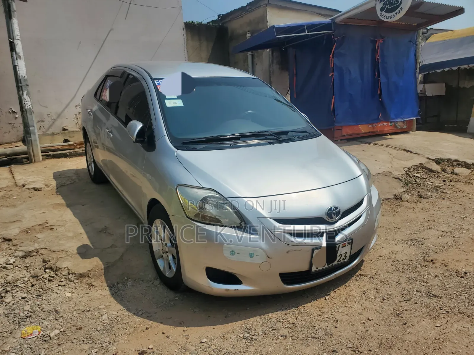 Toyota Belta 2010 Silver