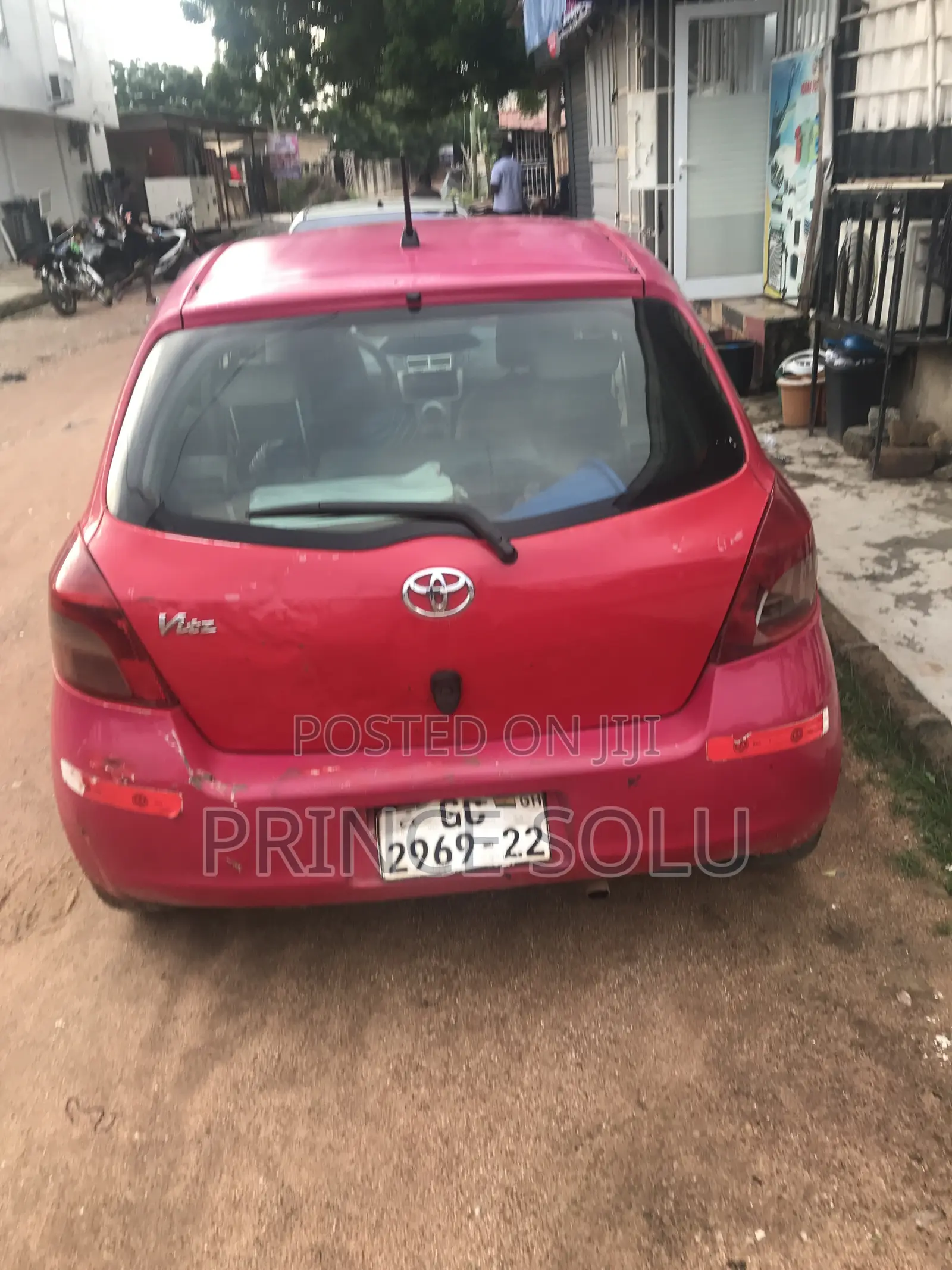 Toyota Vitz 1.5 FWD 3dr 2009 Red