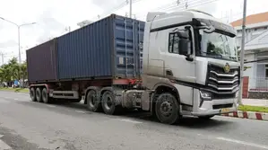 20ft / 40ft Container Towing and Delivery in Accra